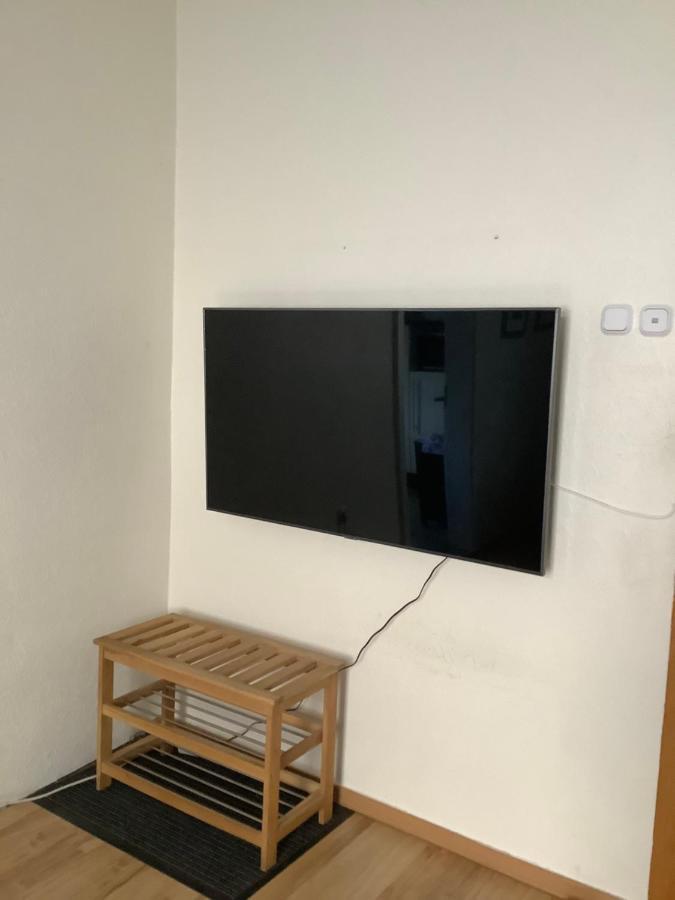 Apartment Bis Zu 8 Einzelbetten Stellplatz Wifi Essen Esterno foto