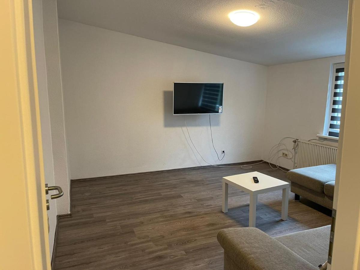 Apartment Bis Zu 8 Einzelbetten Stellplatz Wifi Essen Esterno foto